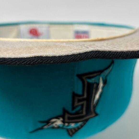 Vintage 90s Florida Marlins Hat Baseball Cap Fitted 7 1/8 Green New Era USA Made - Picture 6 of 14